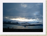 Alaska 749 * Early morning over Alsek Lake on our last day of the trip. * Early morning over Alsek Lake on our last day of the trip. * 3072 x 2304 * (1.41MB)